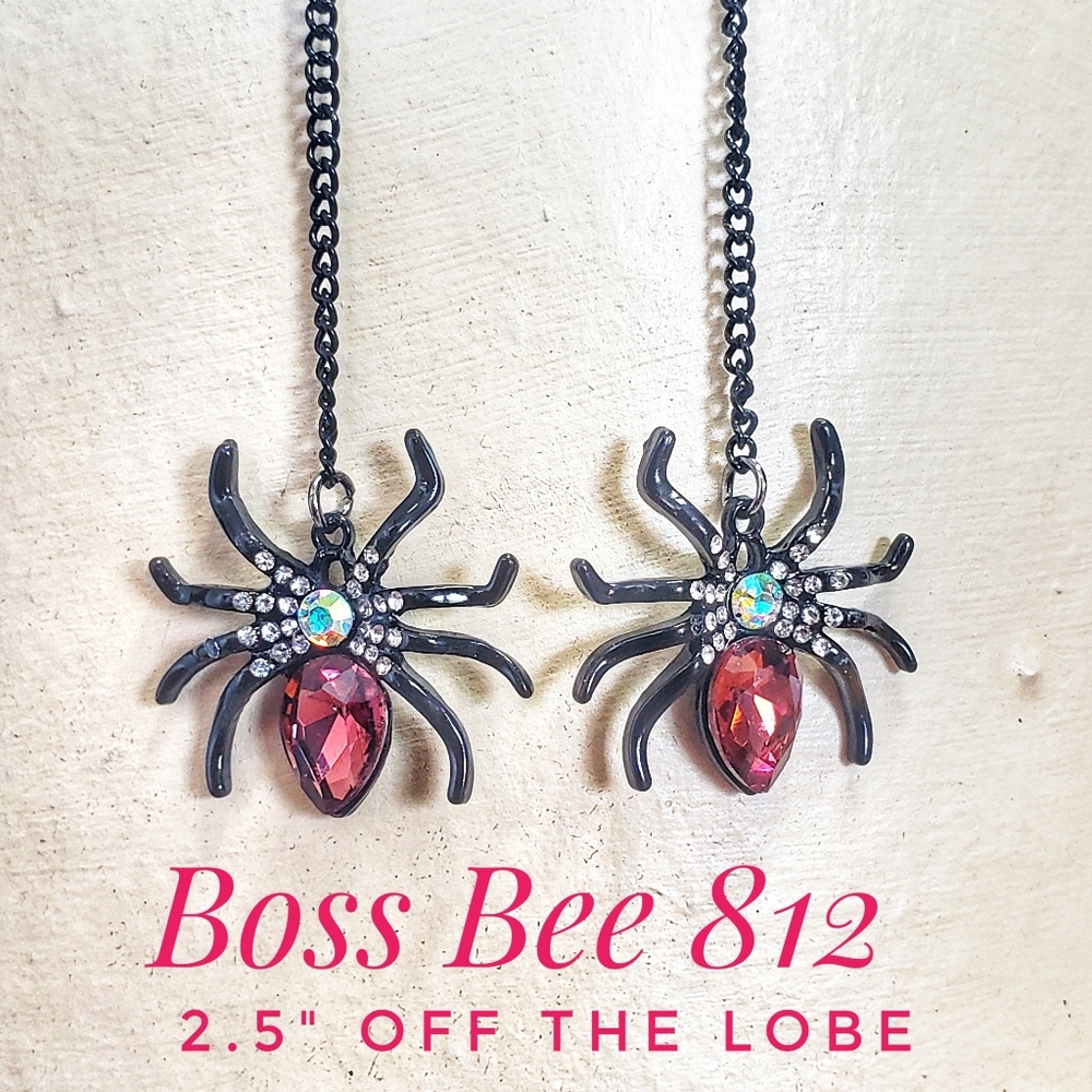 Spider dangles
